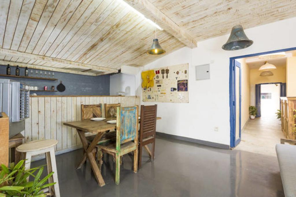The Lazy Patio Homestay * New Delhi